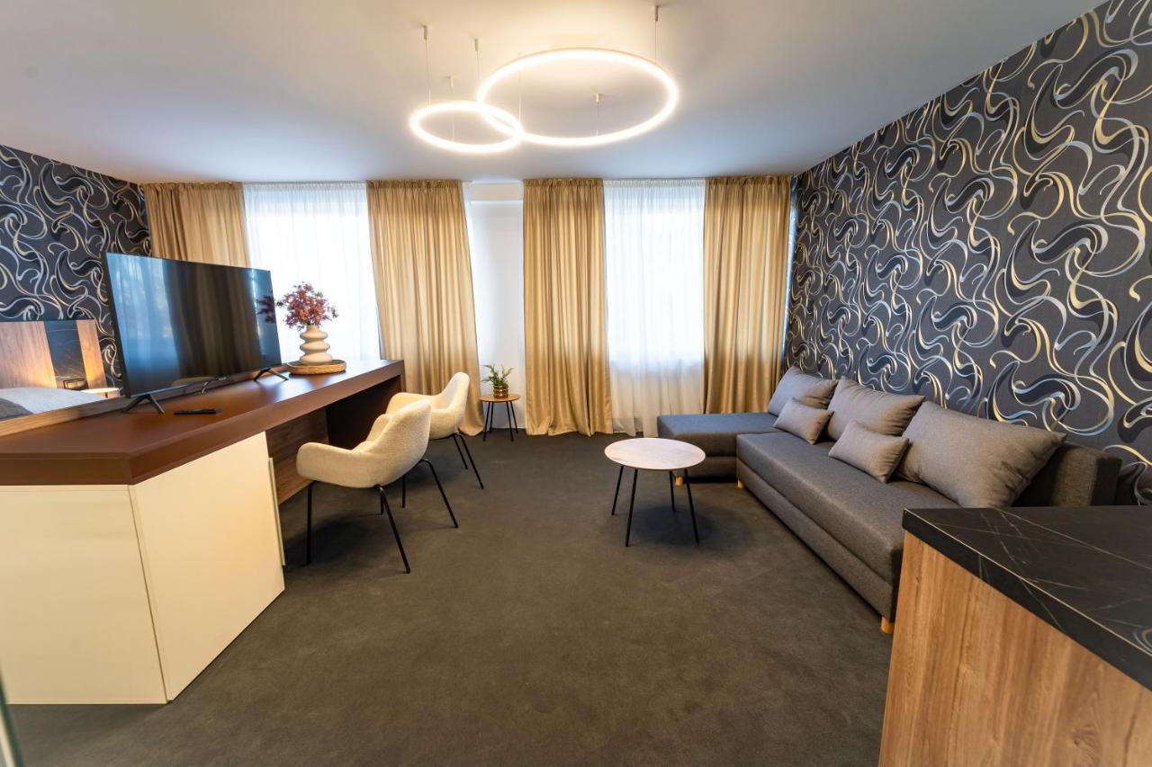 Hotel Zemplin Trebisov Eksteriør billede