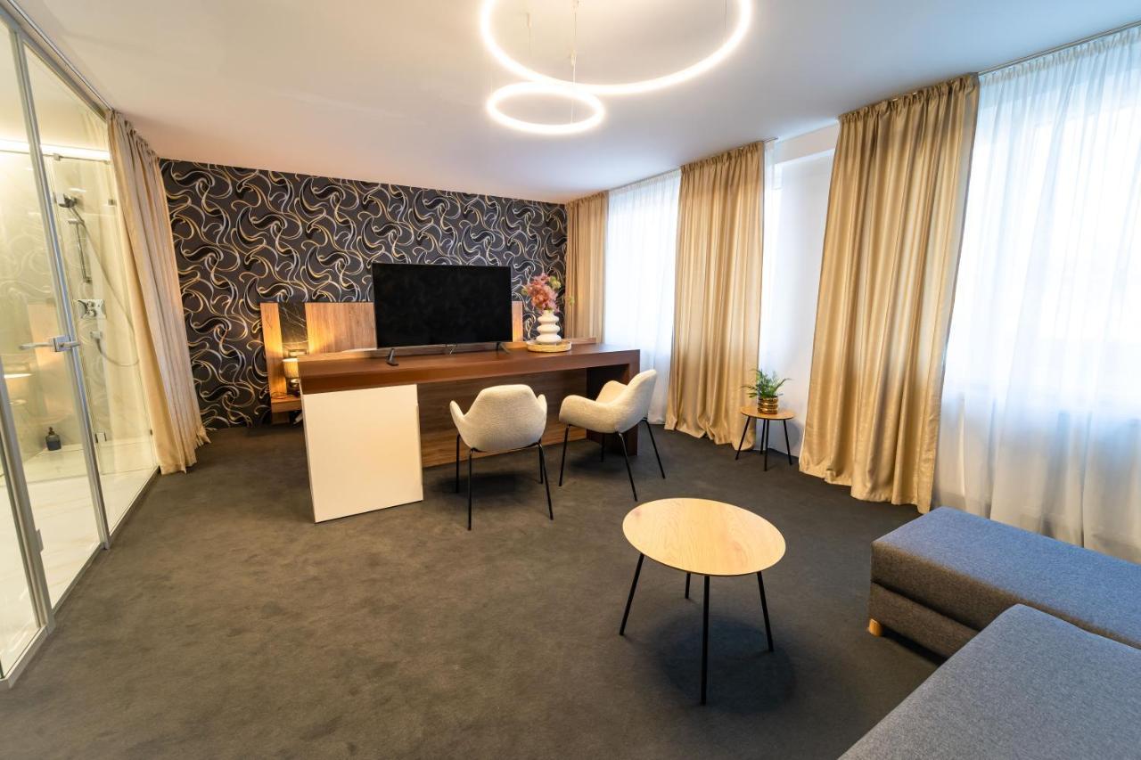 Hotel Zemplin Trebisov Eksteriør billede