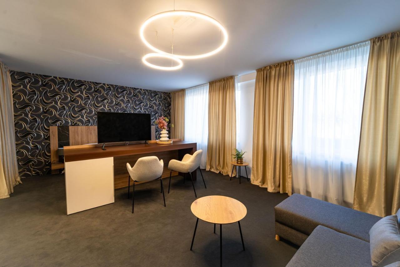Hotel Zemplin Trebisov Eksteriør billede